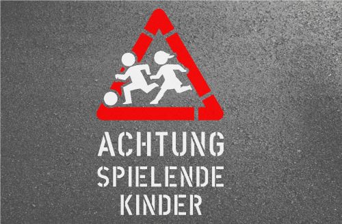 Achtung spielende Kinder Schablone